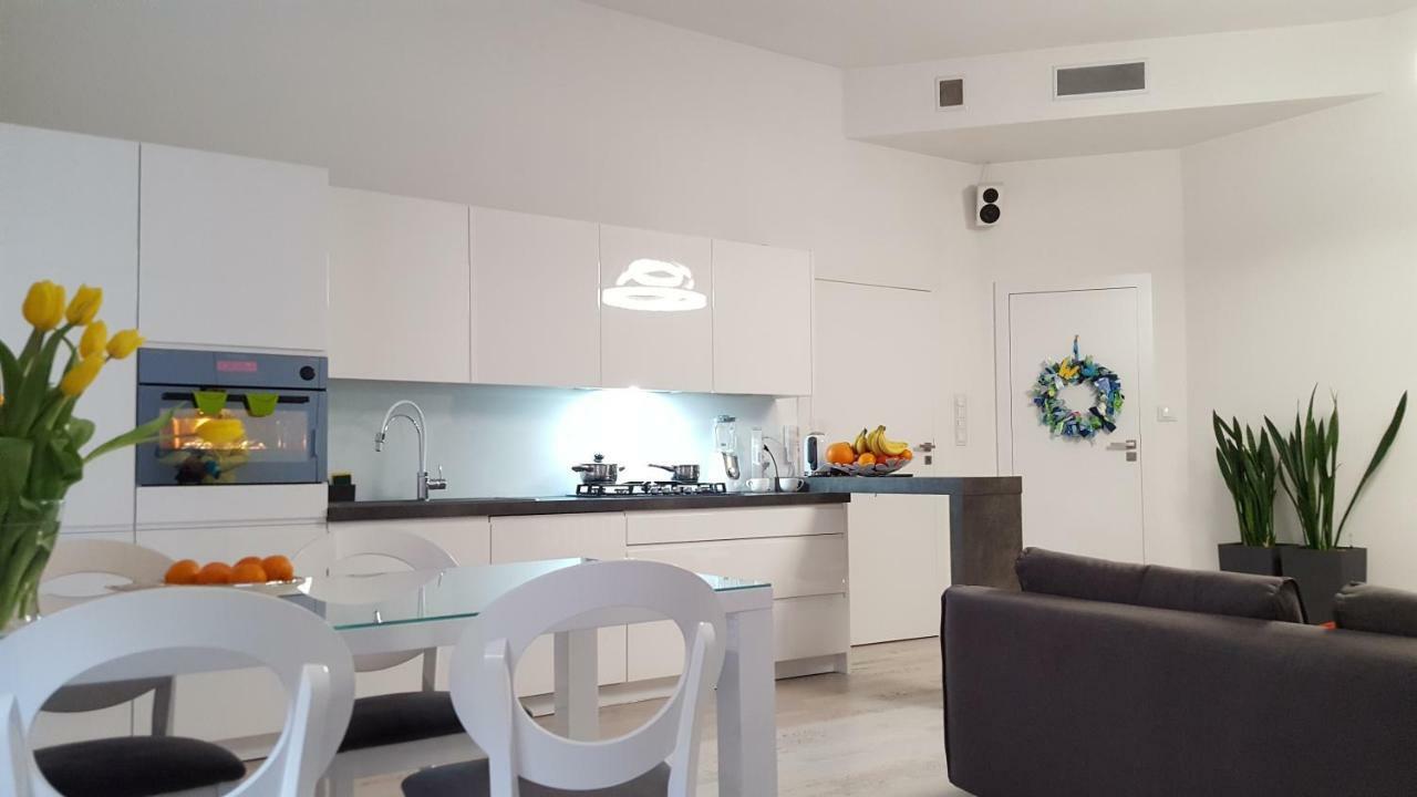 Apartamenty Lazurowy I Sloneczny Z Darmowym Parkingiem Strzezonym Jelení Hora Exteriér fotografie