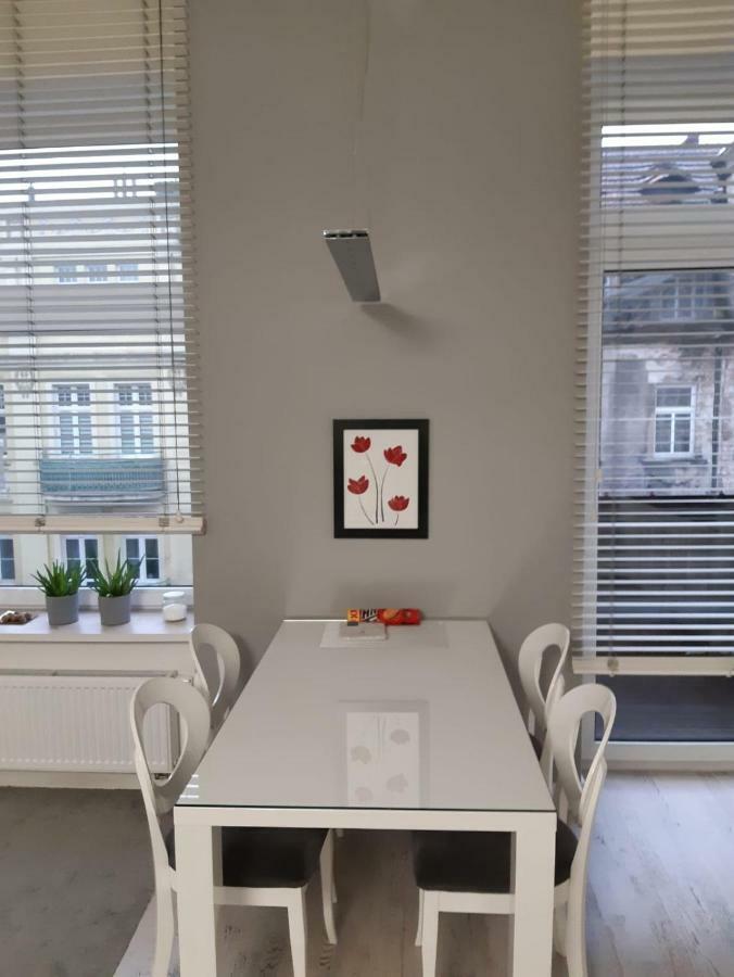 Apartamenty Lazurowy I Sloneczny Z Darmowym Parkingiem Strzezonym Jelení Hora Exteriér fotografie